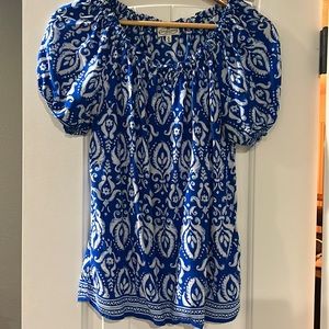 Medium Blue patterned top